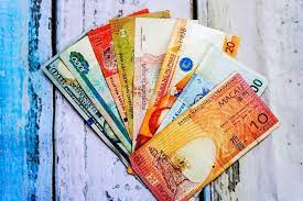 Convert 1 malaysian ringgit to indian rupee. Should You Exchange Foreign Currency At The Airport Or Not
