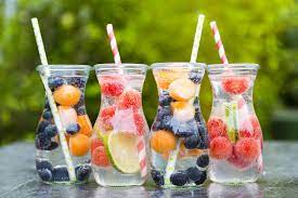 Add ice, then pour in sparkling water to the top. How To Make Sparkling Water Taste Better With 4 Easy Tips