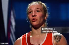 349 Sara Shane Stock Photos, High-Res Pictures, and Images