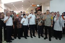 Price chart, trade volume, market cap, and more. Ini Berbagai Layanan Di Mal Pelayanan Publik Bekasi Trade Center Mall Halaman All Kompas Com