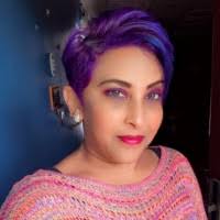 100+ perfiles de «Karlene»