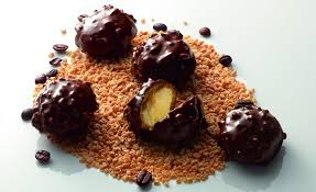 Chou Givre Dans L Esprit D Un Tiramisu Par Christophe Michalak Recette Alimentation Recette Chou Choux