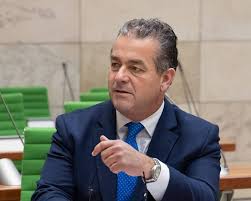 Il-gvern ma jridx Kummissarju għall-Istandards maqbul għax jaf x'każi ta'  abbużi pendenti hemm dwar ministri