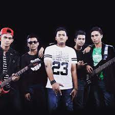 ‍aishah ‍ by project band #takapalahterimakasihlah#fxpolish#allsmuler#jackfamily#jgnbgichanss. Projector Band Fans Club Sabah Home Facebook
