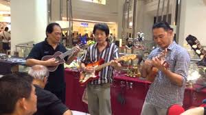 With well over 250 stalls selling all manner of antiques, collectibles, arts, household products and second. Amcorp Mall Flea Market Just Jamming Youtube
