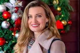 Hallmark Channel's 'A Godwink Christmas: Second Chance, First Love' (2020):  Stars, Premiere, Dates, Times, Where to Watch