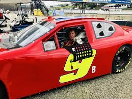 En son yarı zamanlı yarıştı nascar xfinity serisi 'de, gms racing için 23 numaralı chevrolet camaro ile yarıştı. Bill Elliott Ray Evernham Racing Vintage Cars At Road Atlanta This Weekend