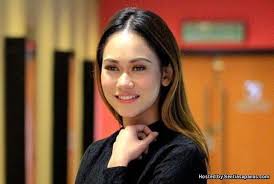 Welcome to the fanpages of uqasha senrose.any negative comment will be blocked.this page was. Uqasha Senrose Buka Tudung Selepas Gagal Dapat Hidayah Sentiasa Panas