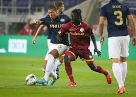 Zaterdagmiddag begonnen oh leuven en zulte waregem aan hun nieuwe seizoen in de jupiler pro league. Eerste Klasse A Nieuws Zulte Waregem Strikt Spits Voor Derde Keer