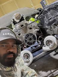 Officially 13 days until Sick The Magazine Sick Week and we are currently  in thrash mode with everyone. We have our dedicated chassis guy that always  does our work, but the timing