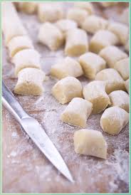 Gnocchi Selber Machen Mediterran Kochen Mit Gnocchi Rezept Vegan In 2020 Gnocchi Selber Machen Rezepte Gnocci Selber Machen