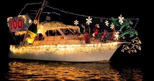 Did You Know Visit Newport Beach Has A Christmas Boat Parade Would Love To See This See Www Newportbeachboatparad Boat Parade Beach Christmas Newport Beach