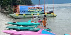 Dukuh kec.ngadiluwih kab.kediri dengan tiket masuk yang murah fasilitas yang ada di wisata. Pantai Bidadari Salah Satu Objek Wisata Di Danau Ranau Menarik Dikunjungi Wisatawan Warta Reformasi