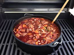 Gulaschdutch Ovengulasch Dutch Oven 3 Dutch Oven Cooking Dutch Oven Recipes Dutch Recipes