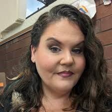 The roof of the MIDFLORIDA Credit Union Amphitheatre was seriously damaged  during the storm. The severe winds tore through the amphitheatre's roof and  blew off part of an overhang.