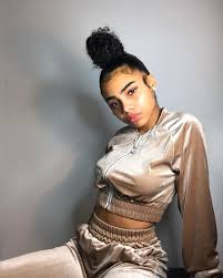 Da Chanelle Ta Dior On Instagram Mama S Light Skin Girls Curly Girl Hairstyles Girl Hairstyles