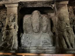 A Day Trip to Elephanta Caves, Mumbai ...