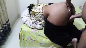 18 Sal Ki Badi Gand Wali Sauteli Bahan Ki Chudai: Amateur Porn