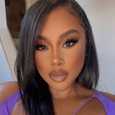 Raw sushi and a good ol bologna sandwich. Very random. 😂😂