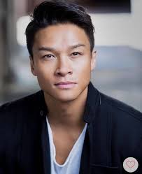 Giving you my best dramatic headshot . Thank you @pndphoto  #diversityonstage #leadingman #asiansonstage #asiansinfilms #thatvietguy  #headshots #drama #booked #castme #readysetgo PNDPhotography