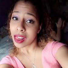 Jasmin Rosa (peanut1617)