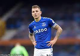 Despite not playing regularly at either club, he won 12 honours. Everton Defender Lucas Digne Makes Stunning Six Week Recovery From Ankle Surgery Aktuelle Boulevard Nachrichten Und Fotogalerien Zu Stars Sternchen