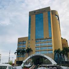 What's a vacation anyway if you can't treat yourself? Foto Di Grand Darul Makmur Hotel Kuantan Pahang