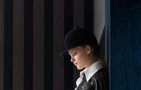 تصميم ستائر منزلية ورق جدران و ديكورات داخلية للمجالس الفخمة أفنيو Riding Helmets Riding New Product