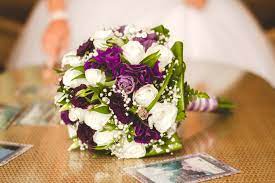 Roses are widely available, come in many colors, and look great tucked into mixed bouquets. Counting Down The Most Popular Wedding Flowers Of 2015 Terracast Products
