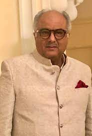 His father surinder kapoor too was a producer. Boney Kapoor Wikipedia