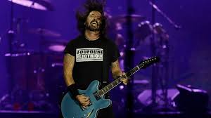 New album 'medicine at midnight' out now. Foo Fighters Frontman Dave Grohl To Publish Memoir Of A Life Lived Loud Ents Arts News Sky News