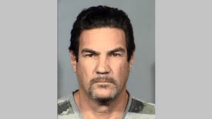 Arrest report: DUI suspect accused of impersonating officer, stopping cars