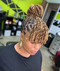 Dreadlocks can be braided just as usual hair or as box braids are sometimes done into a bigger a side parting is also a great idea for short dreadlocks. Pin By Daphne Valmond On Hair Styles In 2020 Short Dreadlocks Styles Locs Hairstyles Short Locs Hairstyles