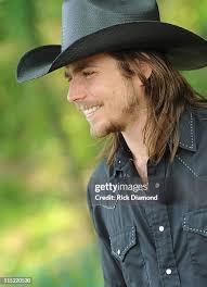 Singer/Songwriter Dani Flowers performs during Willie Nelson's... News  Photo