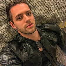 Eric Leather (@ericleather) • Photos et vidéos Instagram