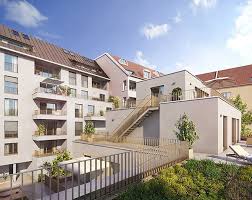 Durch die hofartige organisation der baukörper wird das wohnquartier. Auf Diese Schwabinger Wohnung Sind Alle Scharf Aber Bei Kaufpreis Von Uber 3 Mio