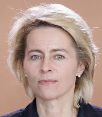 Von der leyen is lutheran and a medical doctor by training. Ursula Von Der Leyen Short Side Part Short Hair Styles Hair Styles Ursula