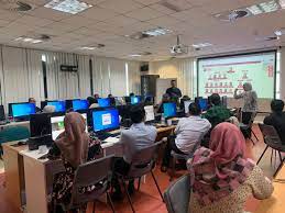 1) mesti disahkan sihat tubuh badan oleh pegawai perubatan berdaftar dari institusi latihan yang diiktiraf. Idec Upm On Twitter Kursus Pengurusan Laman Web Ptj Kepada Staf Fakulti Perubatan Dan Sains Kesihatan Upm Hari 08072020 Masa 830am 1 00pm Tempat Makmal 2 Aras 4 Fpsk Https T Co 21mlgqr66e