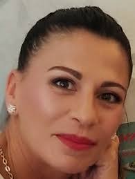 Donna Pavao's Instagram, Twitter & Facebook