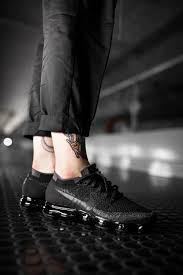 Nikelab Air Vapormax Flyknit Triple Black 899473 003 Kicks Daily Com Nike Fashion Sneakers Nike Fashion Shoes Nike Air Vapormax
