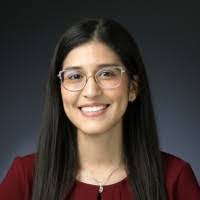 Denise Traister's Instagram, Twitter & Facebook