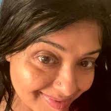 Priscilla Stowe's Instagram, Twitter & Facebook