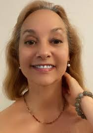 Sparkling Earth Sapphire Gold Necklace