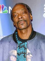 Paris: Saiba mais sobre Snoop Dogg, rapper e comentarista