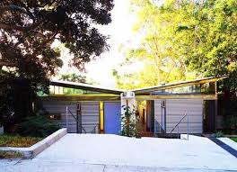 We start out with a 24+7 trailer made gooseneck. Roof Design Butterfly Roof House Architecture Design