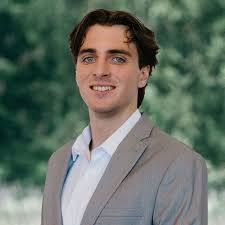 2/14 Romney Street Wendouree VIC This cosy one bedroom Unit has the unique  feature of having its own enclosed rear yard. Compris