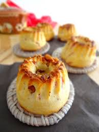 Lors De Mon Dernier Passage En Alsace Je N Ai Pas Pu Resister Lire La Suite Mini Gateau Alimentation Recettes De Cuisine