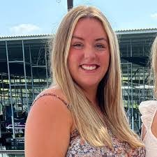 Savannah Parker's Instagram, Twitter & Facebook