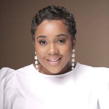 Cierra Harris's Instagram, Twitter & Facebook