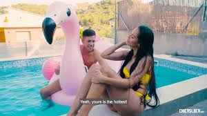 Fiilmii walqunnamtii saalaa! Barataan laatina rifeensa dukkanaaaa qabu  naannoo poolii boolla rifeensa qabu keessatti wal qunnamtii saalaa  raawwachuu waliin porn casting darba. Tolaan toora interneetii  om.domknig.net irratti ilaalaa